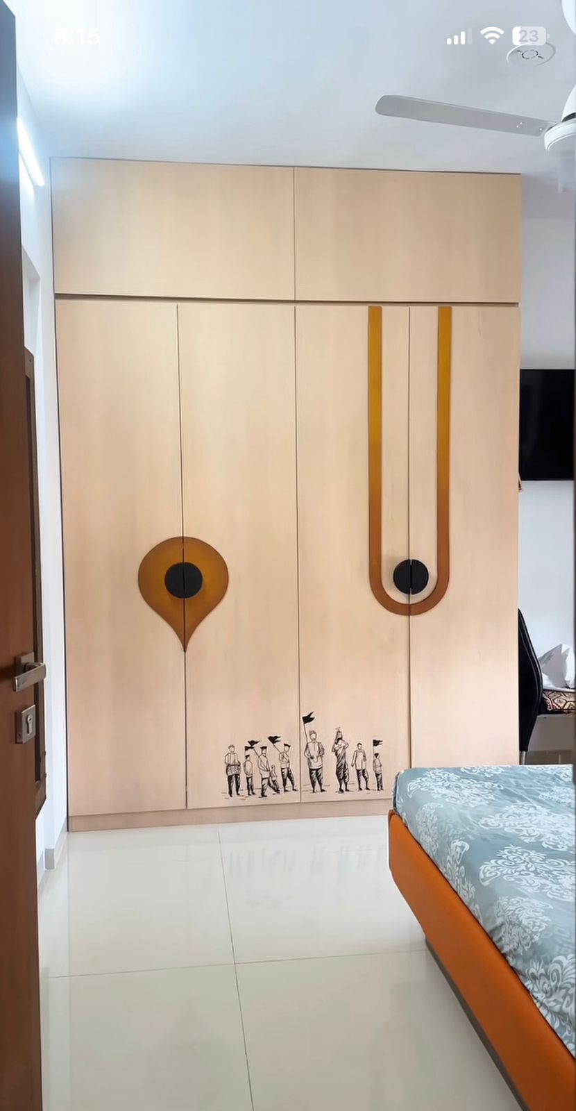 Wardrobe with Sliding Doors